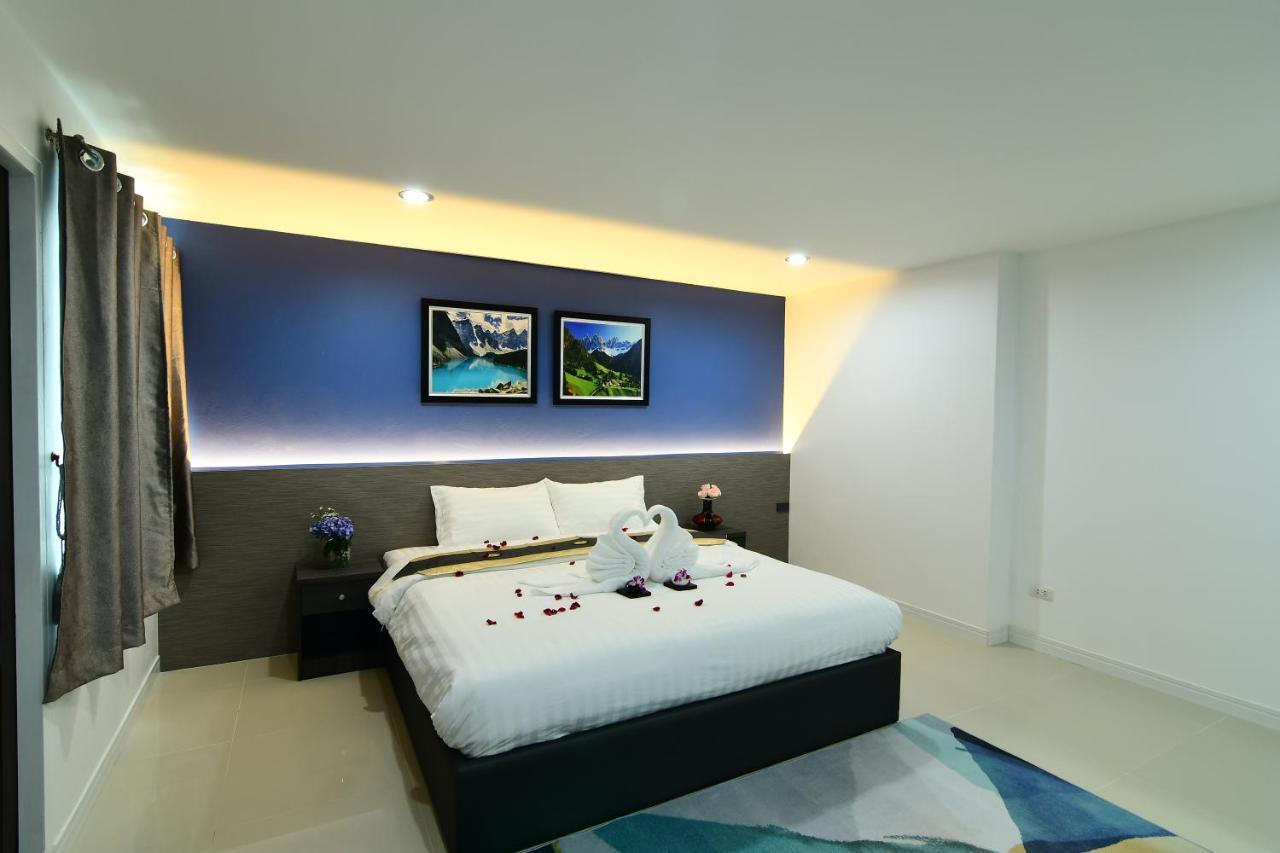 Poonsuk Place Hotel Bangkok Exterior photo